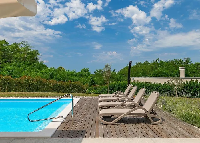 Pinca Holiday home *